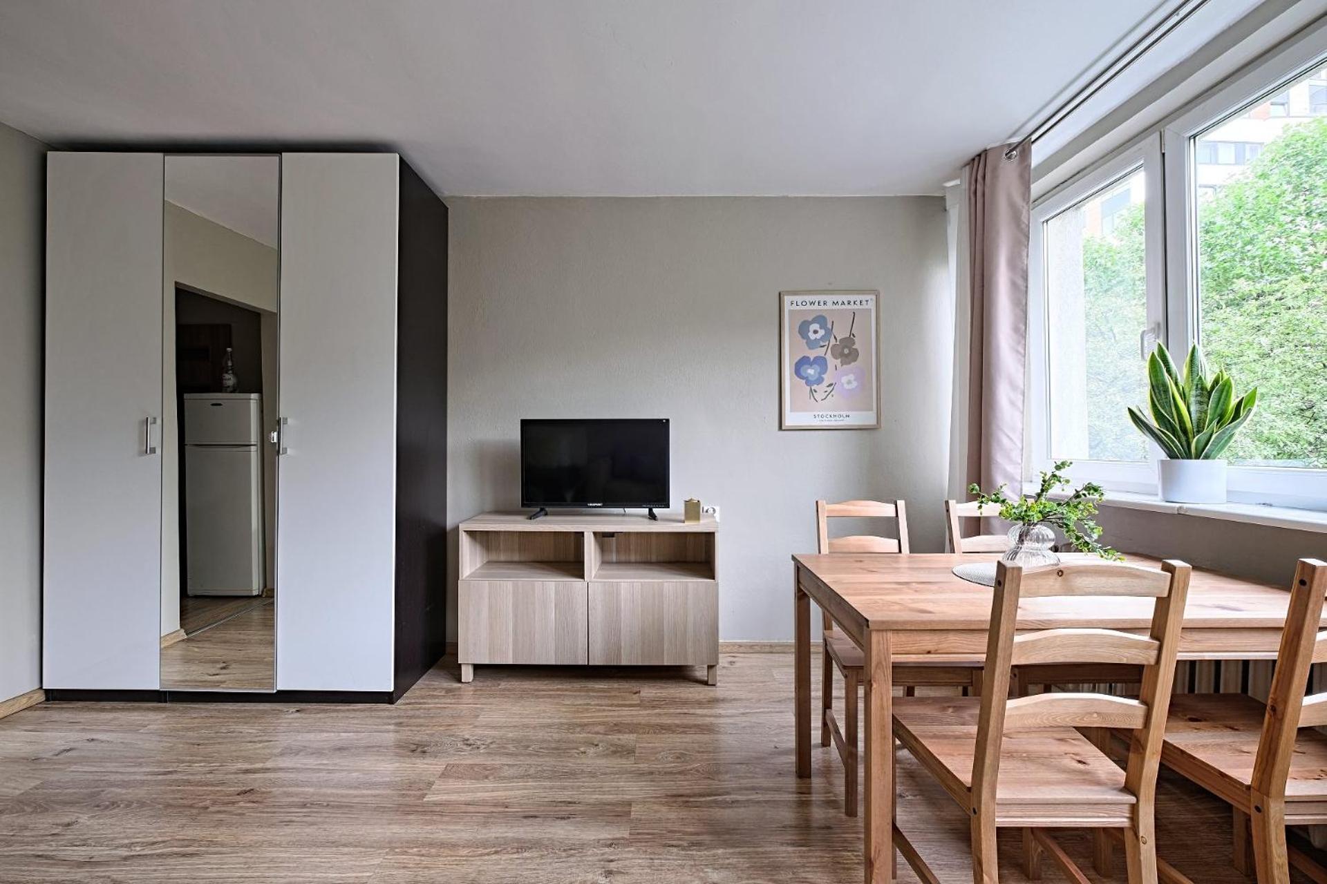 Urbannest - Cozy Studio - Bagno 7 Warsaw Ngoại thất bức ảnh
